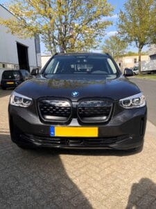 BMW IX3 _ Ontchromen